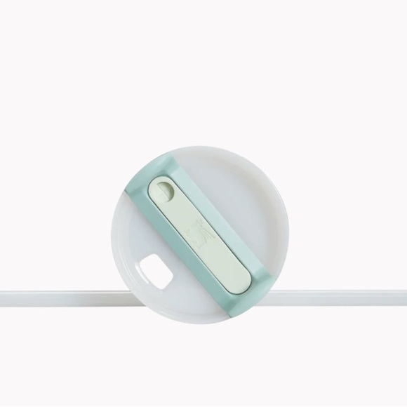 THE QUENCHER H2.0 FLOWSTATE™ TUMBLER | 40 OZ
MIST COLOR - Picture 11 of 11